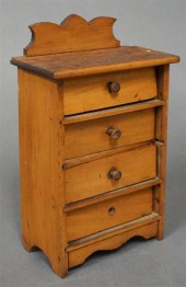 VICTORIAN STYLE DIMINUTIVE MAH