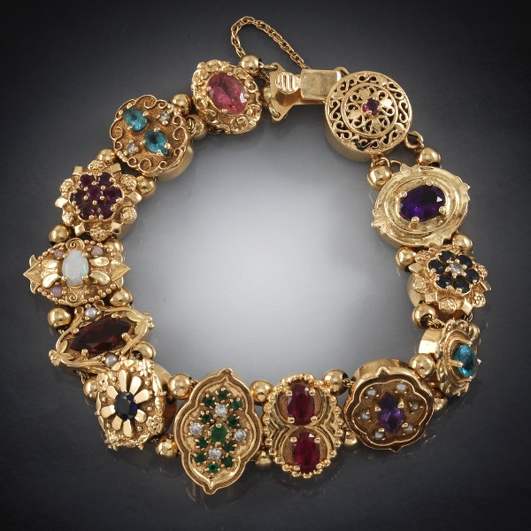 VICTORIAN STYLE GOLD AND GEMSTONE