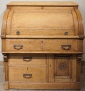 VICTORIAN STYLE OAK ROLL-TOP D