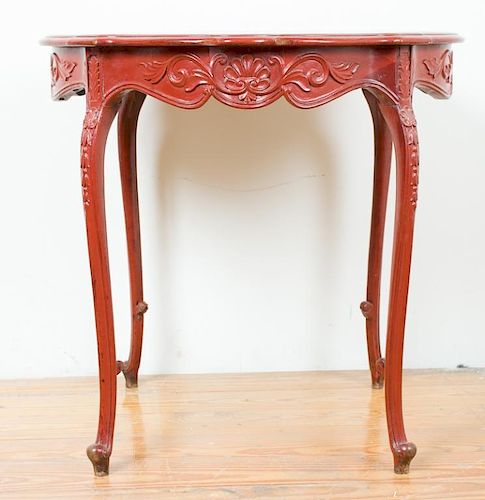 VICTORIAN STYLE SCALLOPED SIDE