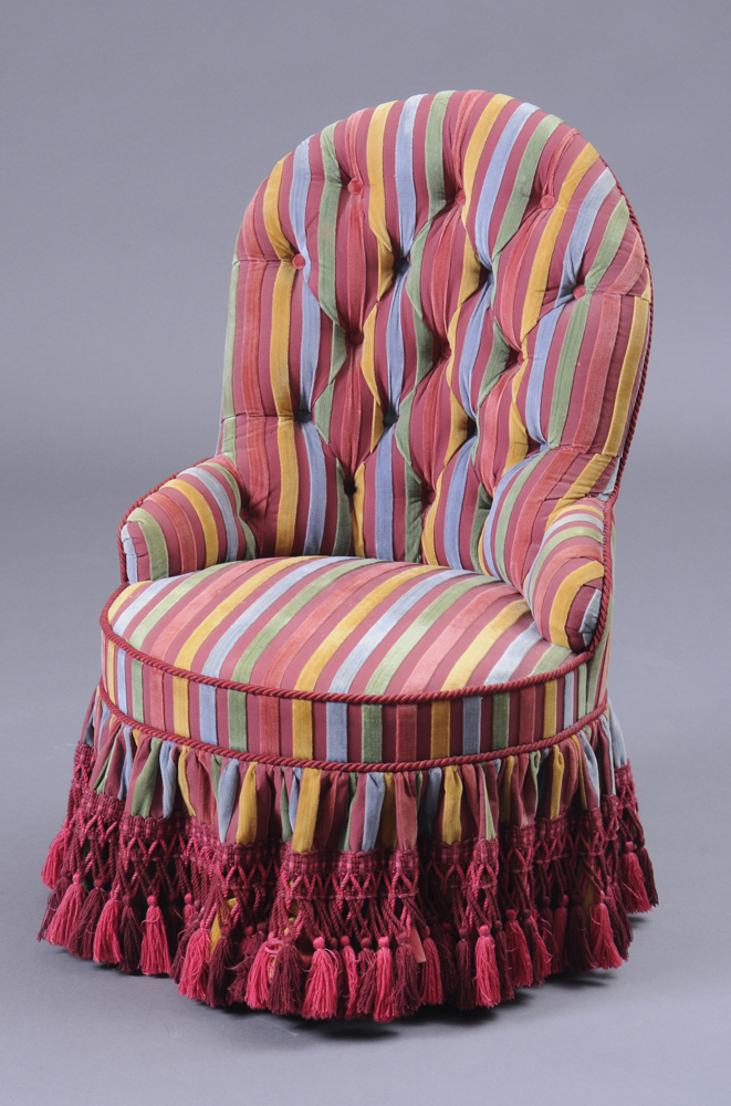 VICTORIAN STYLE STRIPPED CUT-VELVET