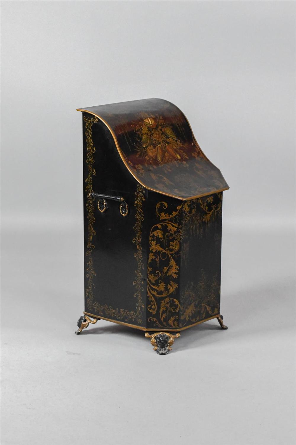 VICTORIAN STYLE TOLE PEINTE COAL