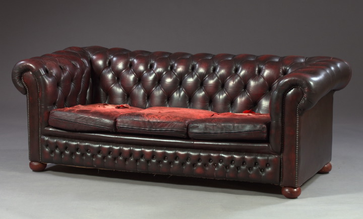 Victorian-Style Tufted Oxblood