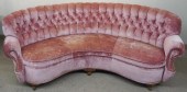 VICTORIAN STYLE TUFTED ROSE VE