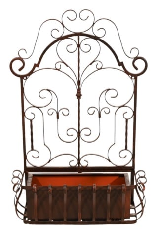 VICTORIAN STYLE WROUGHT IRON WALL