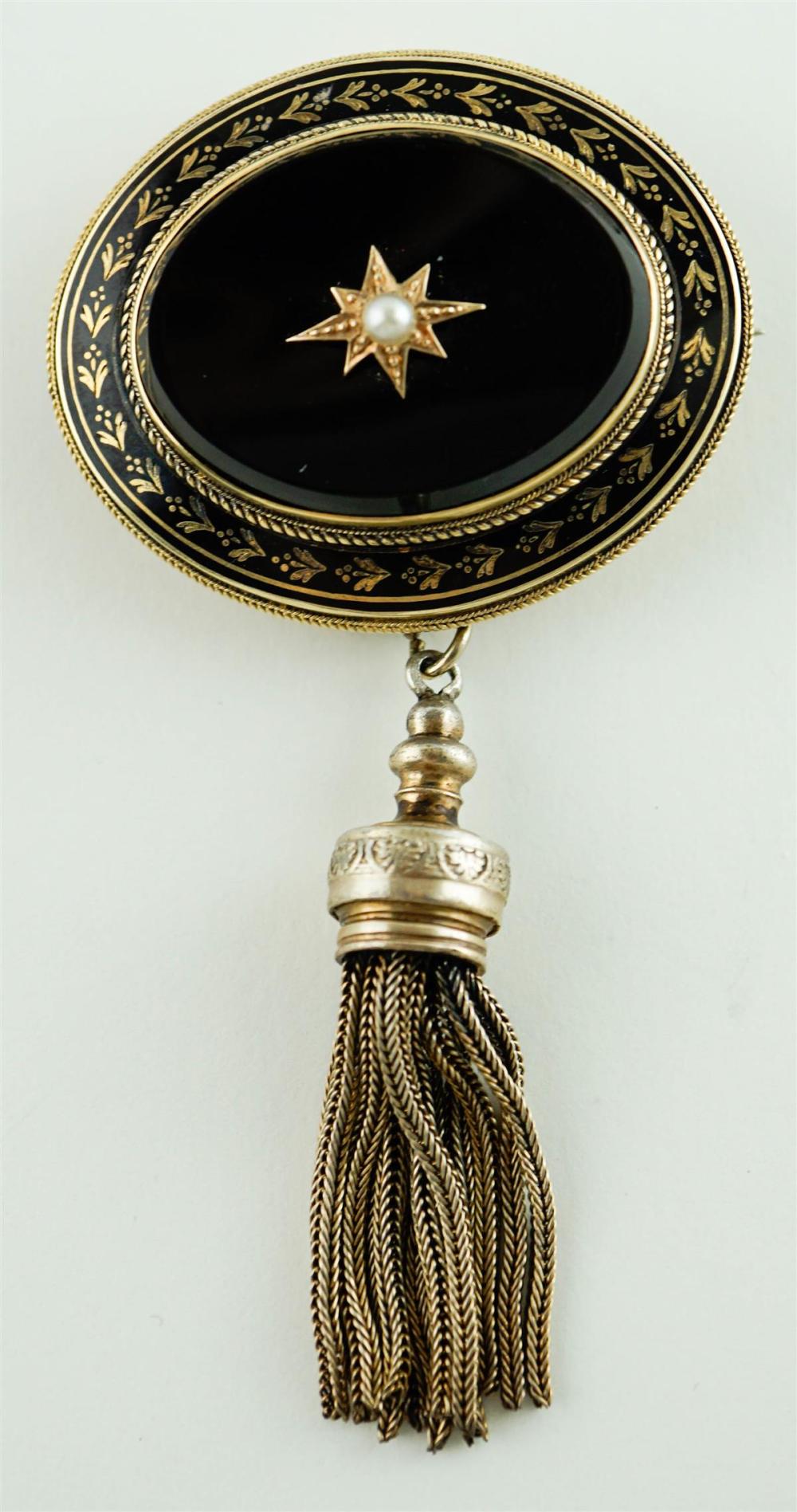 VICTORIAN TASSELED PINVICTORIAN