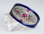 VICTORIAN TESTED 14-KARAT YELL
