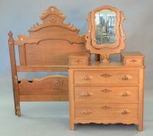 VICTORIAN TWO-PIECE BEDROOM SE
