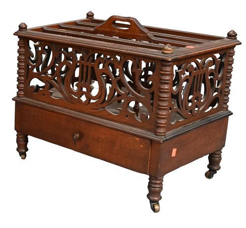VICTORIAN WALNUT