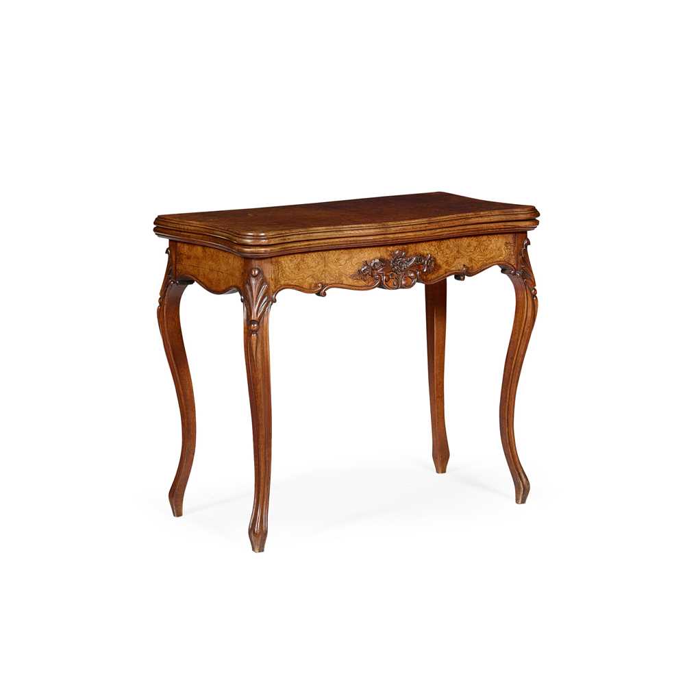 VICTORIAN WALNUT CARD TABLE MID