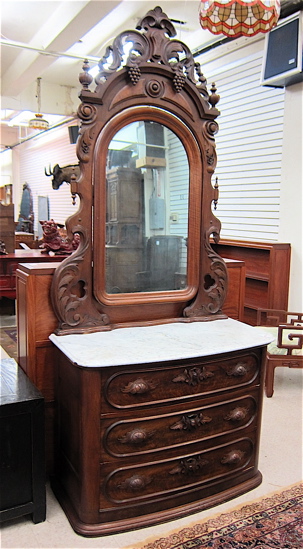 VICTORIAN WALNUT DRESSER WITH