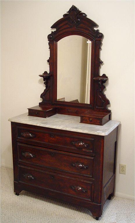 VICTORIAN WALNUT MARBLE TOP