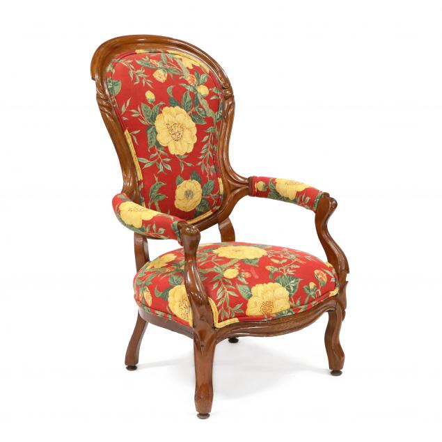 VICTORIAN WALNUT PARLOR CHAIR