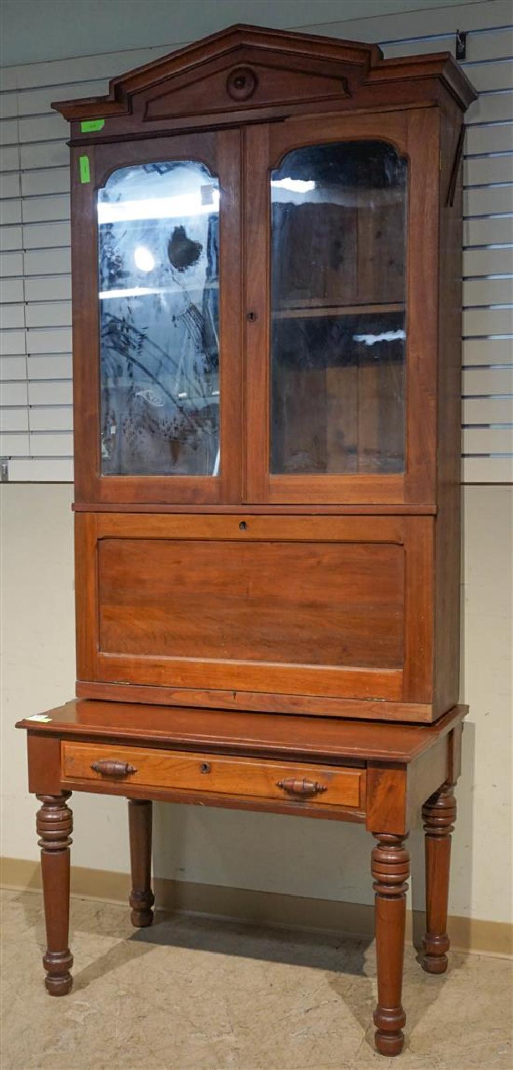 VICTORIAN WALNUT PLANTATION