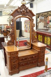 VICTORIAN WALNUT VANITY DRESSE