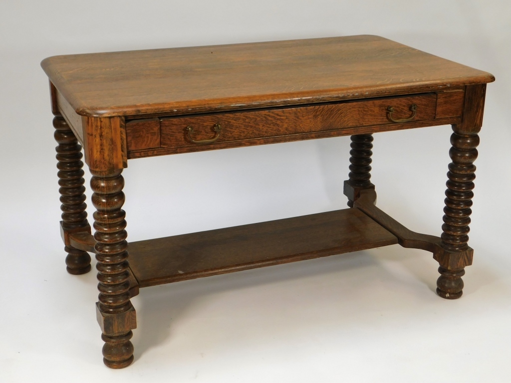 VICTORIAN WARM GOLDEN OAK ONE