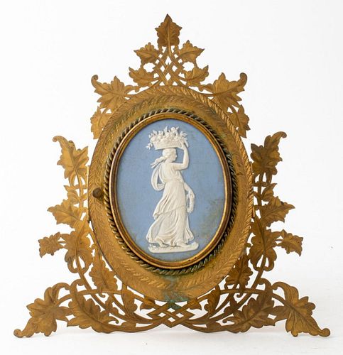VICTORIAN WEDGWOOD MOUNTED