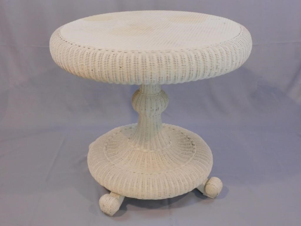 VICTORIAN WICKER TIP-TOP PARLOR
