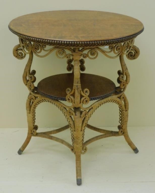 VICTORIAN WICKER TWO-TIERED LAMP