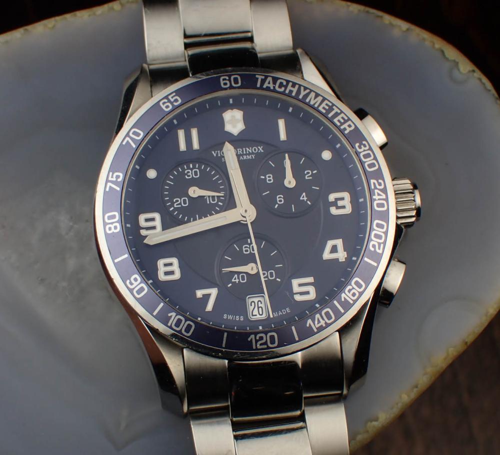 VICTORINOX SWISS ARMY CHRONOGRAPH