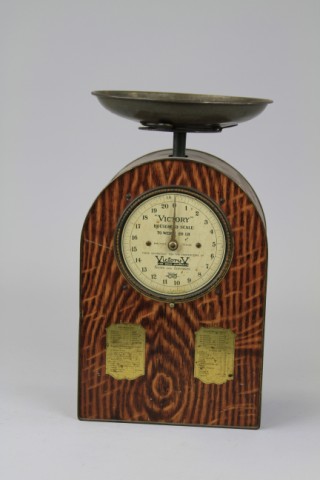 VICTORY V HOUSEHOLD SCALE