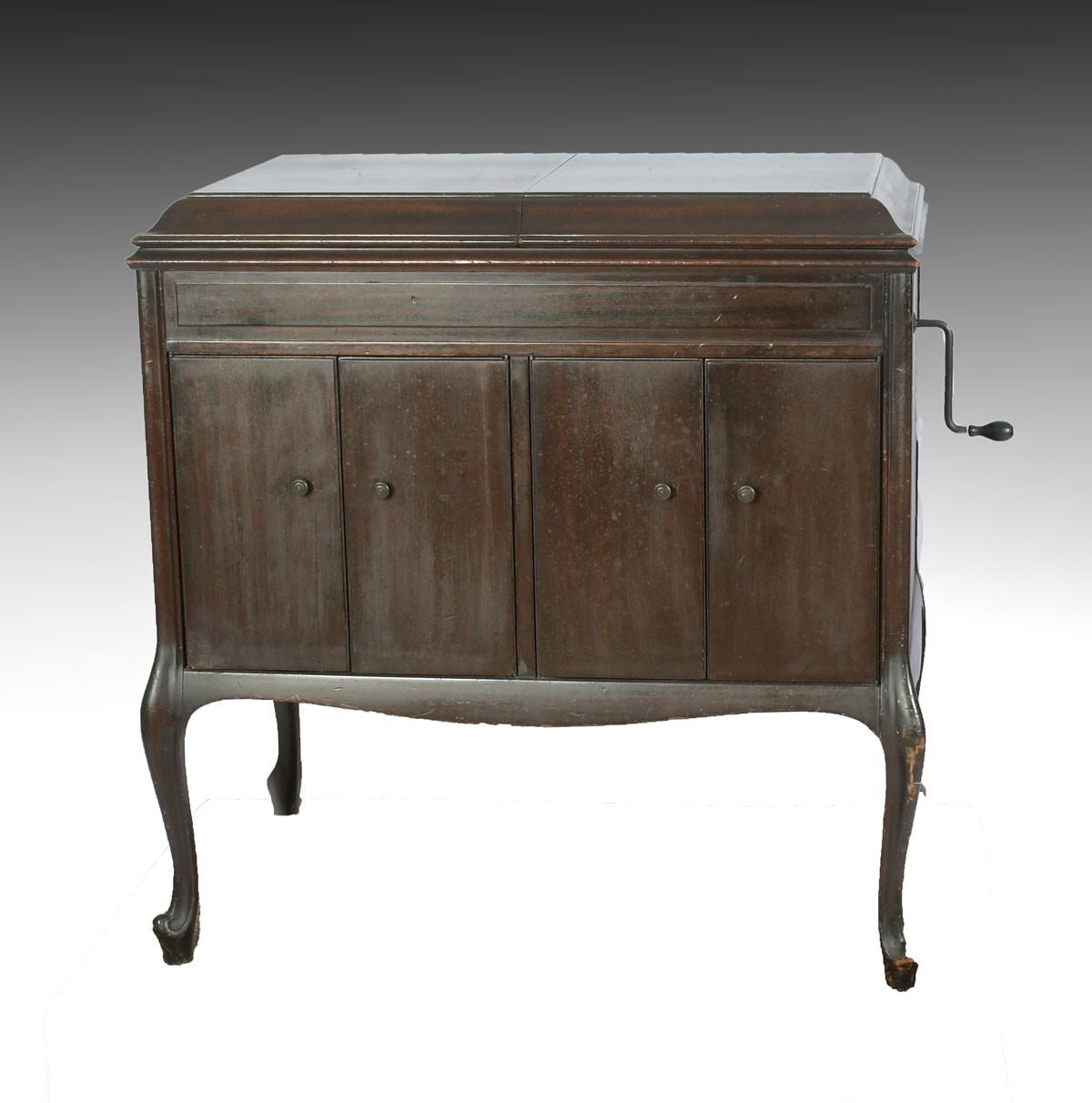 VICTROLA MODEL VV-S-215: 1923