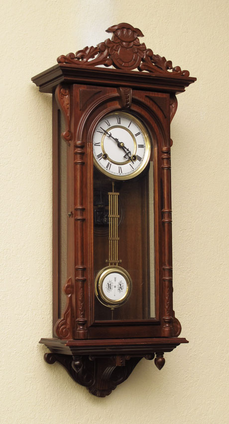 VIENNA REGULATOR STYLE WALL