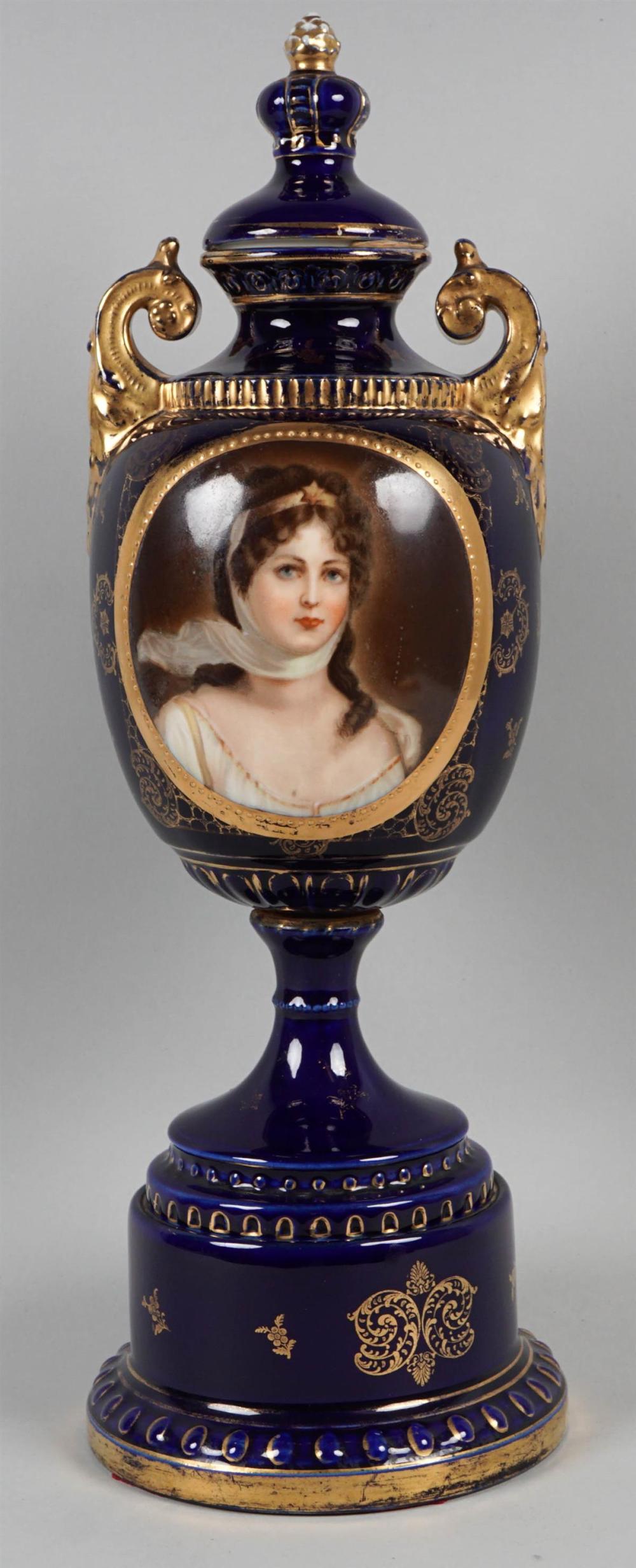 VIENNA STYLE PORCELAIN COBALT