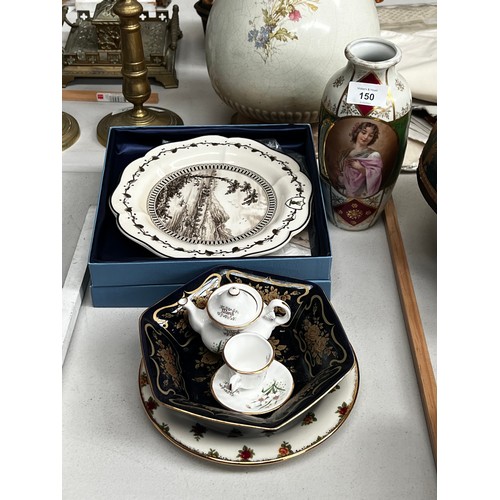 Vienna vase along with a