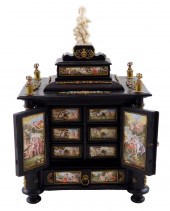 VIENNESE LARGE ENAMELED WOODEN