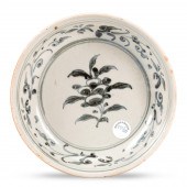 VIETNAMESE BLUE & WHITE DISH H