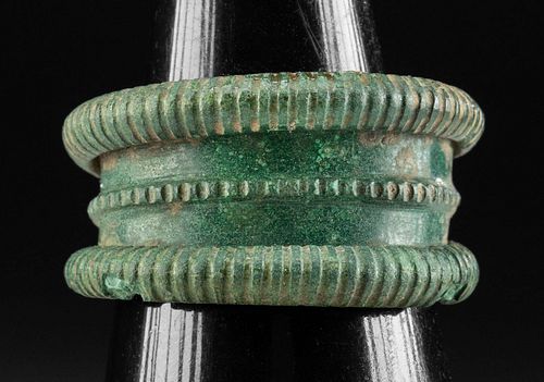VIKING BRONZE RING W/ SPIRAL