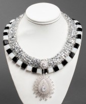 VILAIWAN BLACK & WHITE ONYX RH