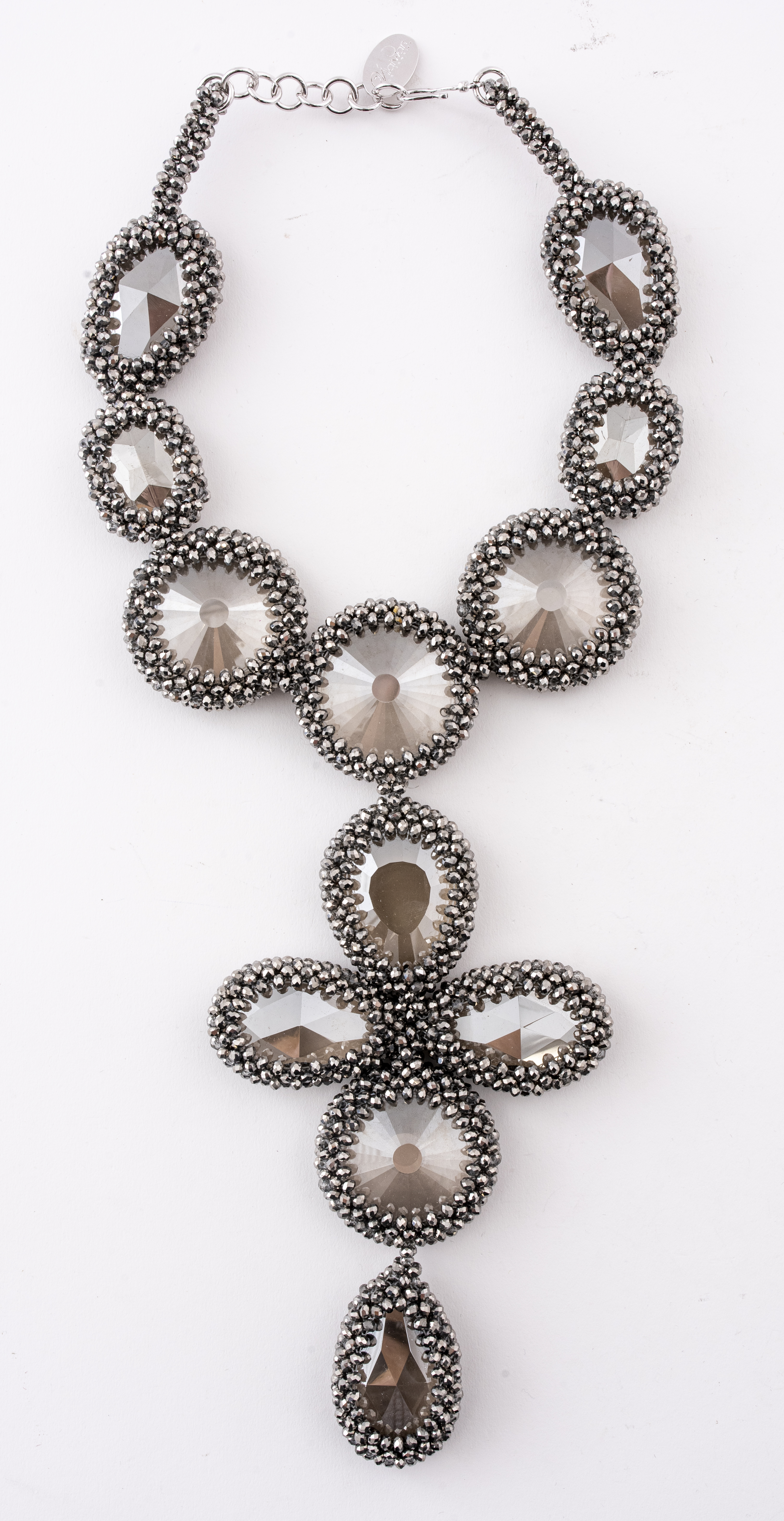 VILAIWAN CRYSTAL & HEMATITE