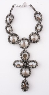VILAIWAN CRYSTAL & HEMATITE ST