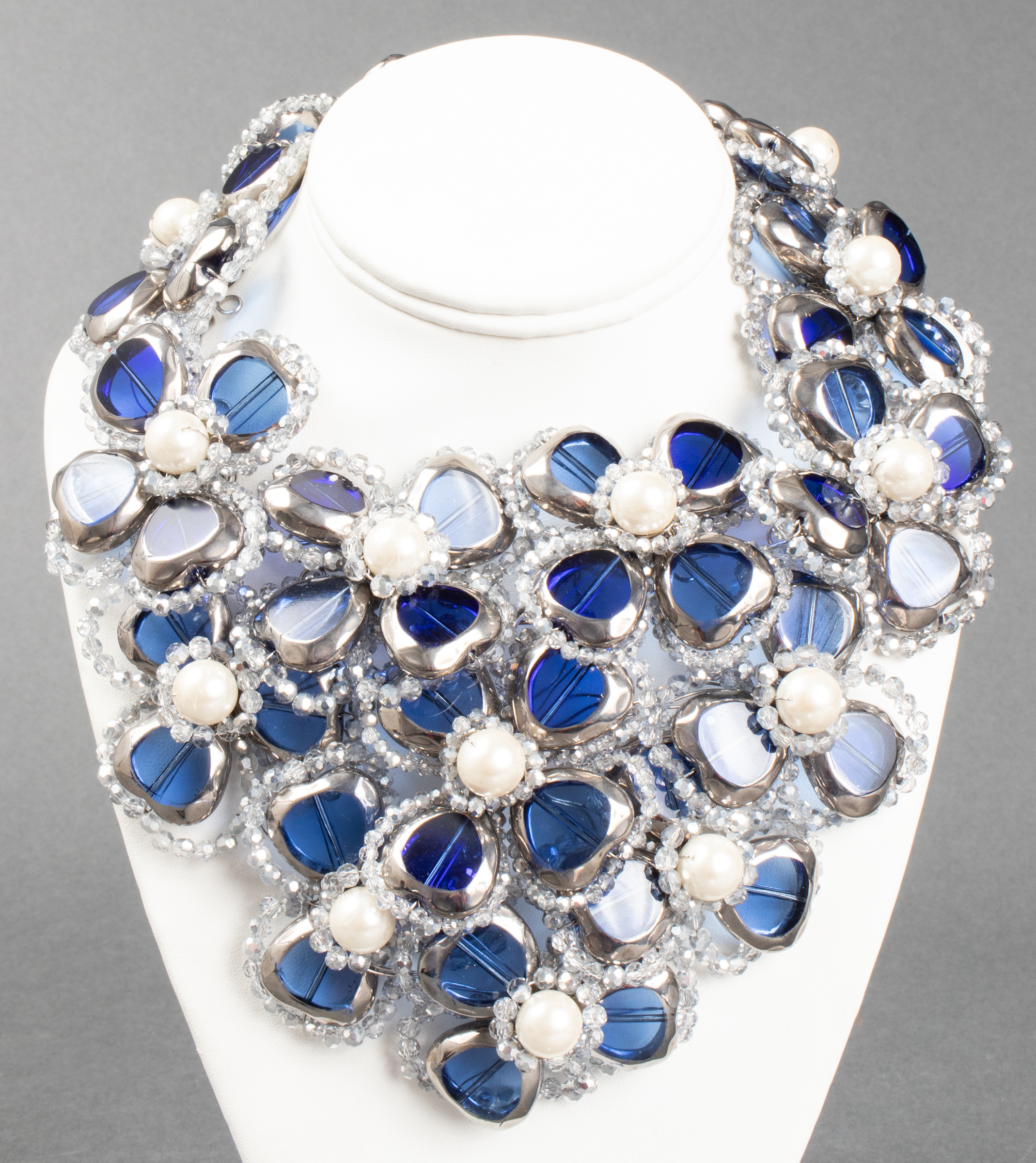 VILAIWAN FAUX PEARL & GLASS
