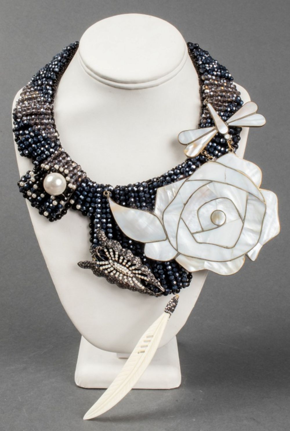 VILAIWAN MOTHER OF PEARL