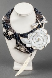 VILAIWAN MOTHER OF PEARL DRAGO