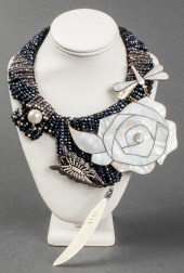 VILAIWAN MOTHER OF PEARL DRAGO