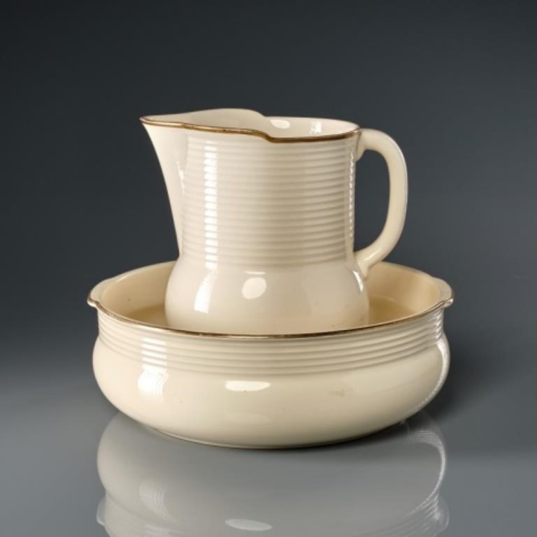 VILLEROY & BOCH BASIN & PITCHERA
