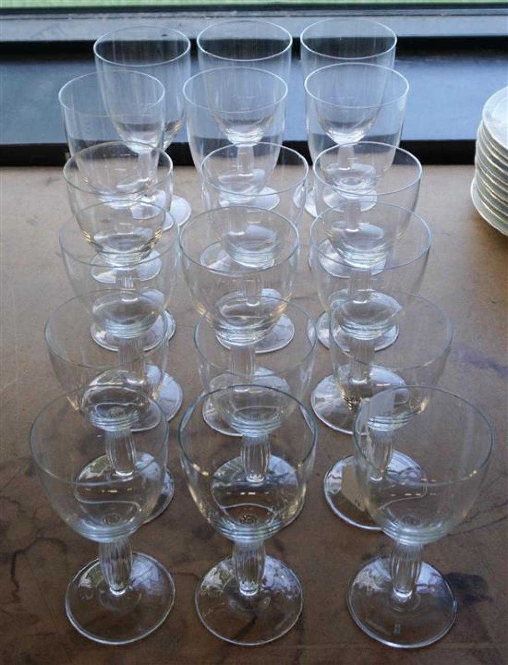 VILLEROY & BOCH CRYSTAL 18-PIECE