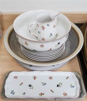 VILLEROY & BOCH NINE PIECES AS