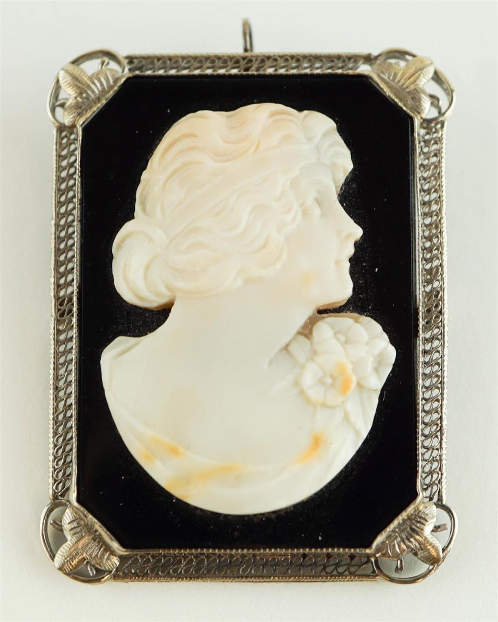 VINTAGE 14K WHITE GOLD CAMEO