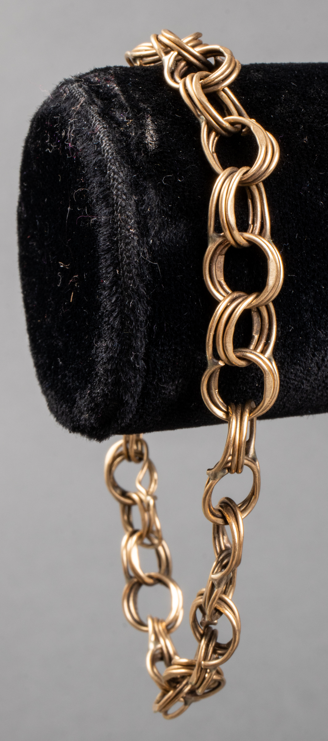 VINTAGE 14K YELLOW GOLD CHARM