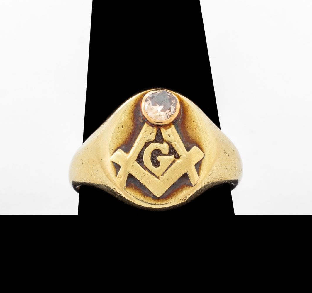 VINTAGE 14K YELLOW GOLD DIAMOND