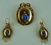 VINTAGE 14K YELLOW GOLD PENDAN