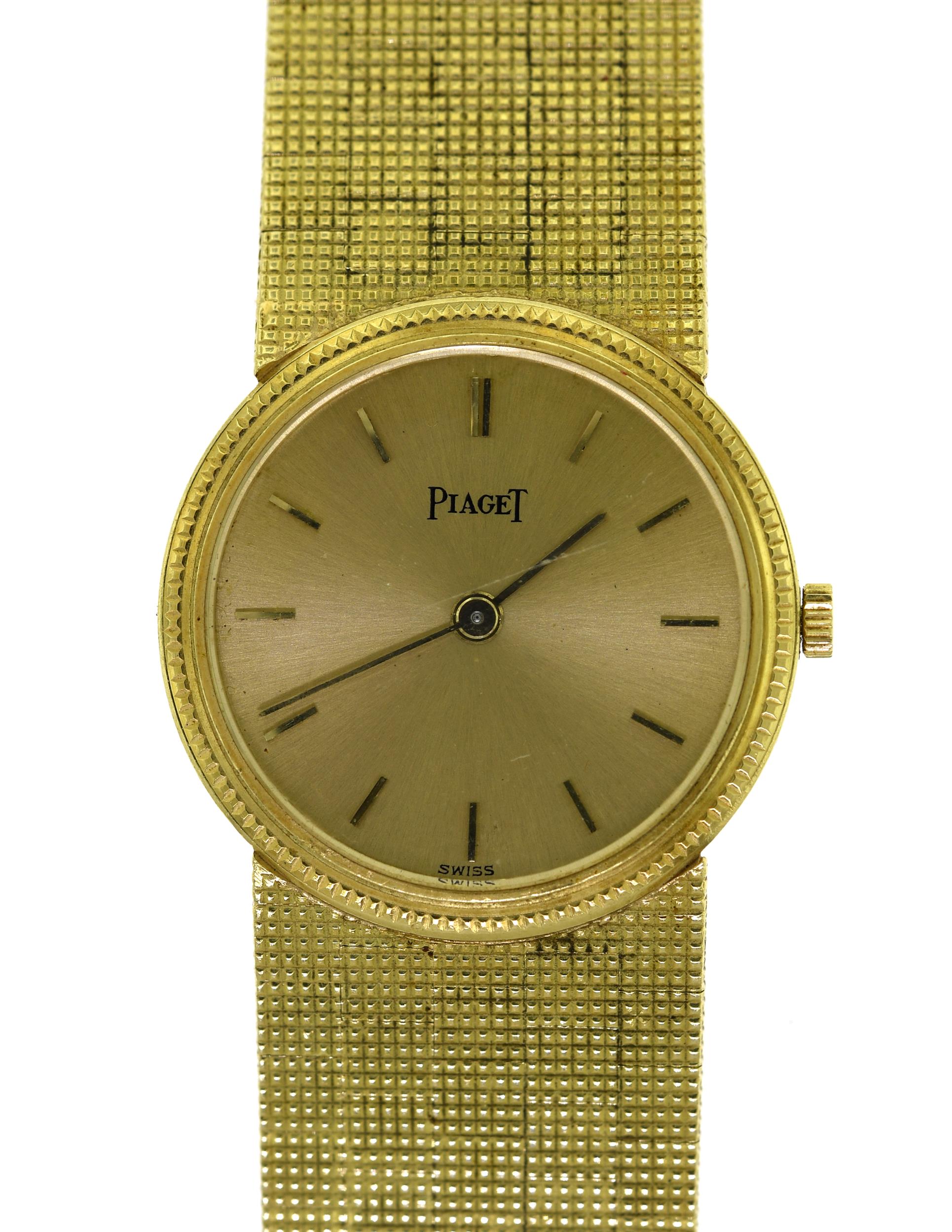 VINTAGE 18K GOLD PIAGET WRISTWATCH.