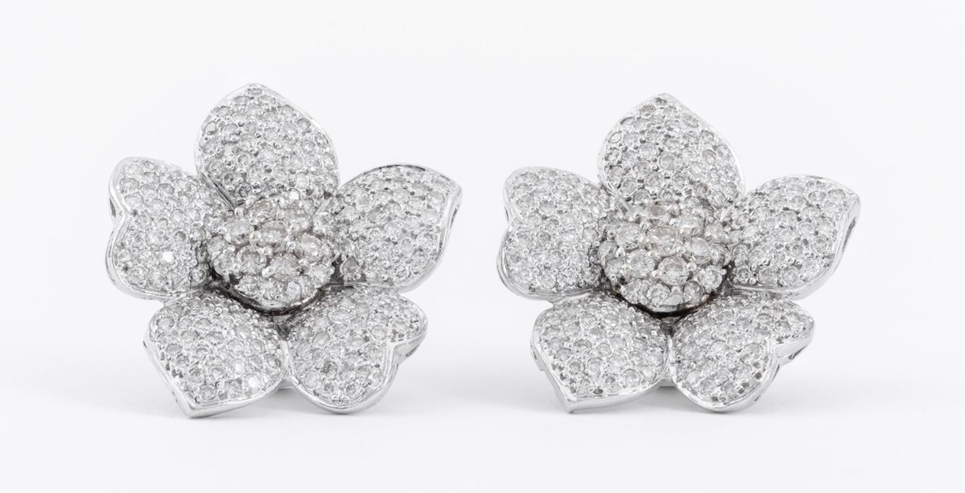 VINTAGE 18K WHITE GOLD & DIAMOND