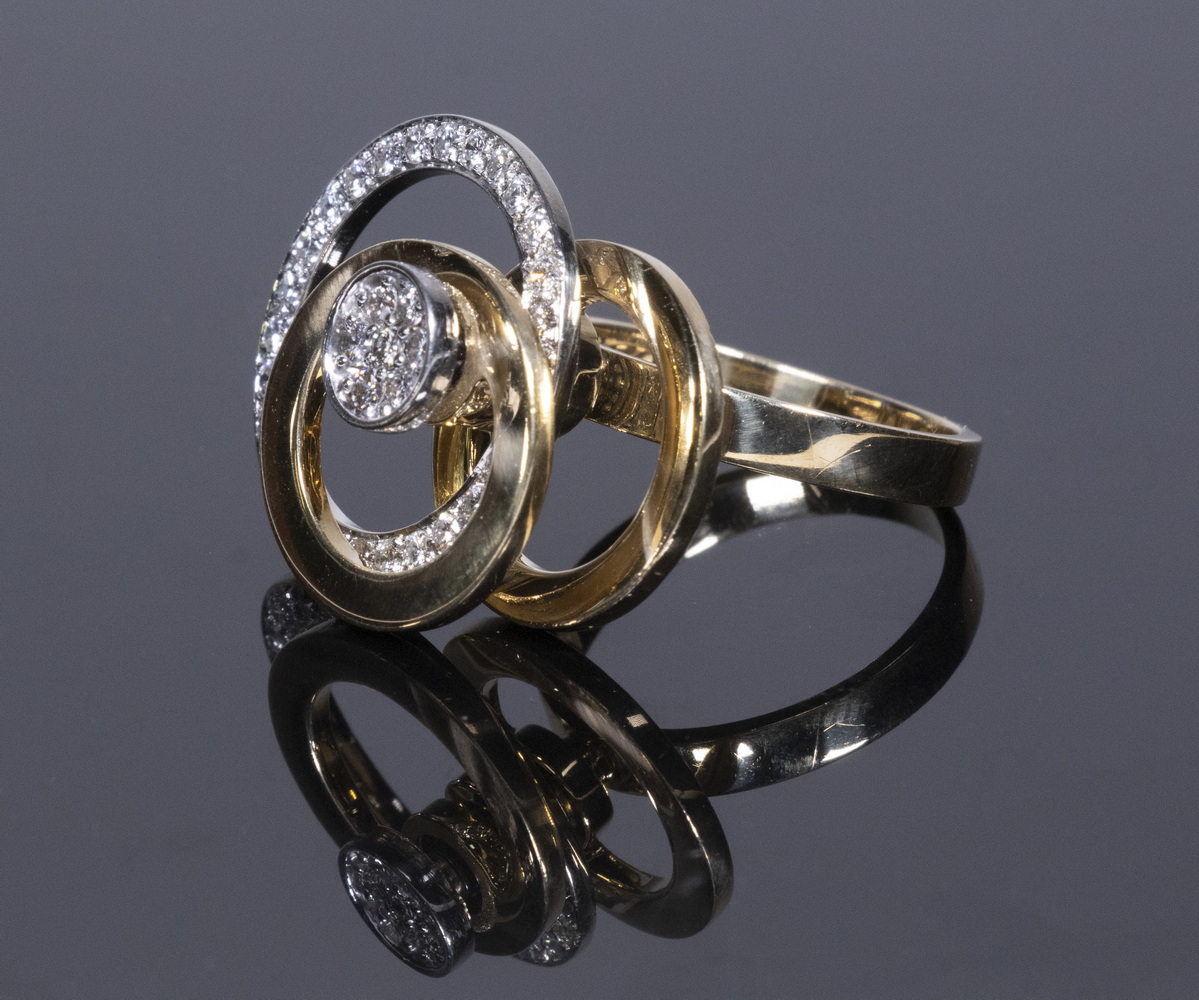 VINTAGE 18K YELLOW AND WHITE GOLD