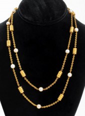 VINTAGE 18K YELLOW GOLD AKOYA